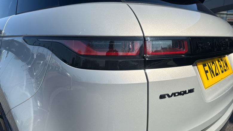 Land Rover Range Rover Evoque 2.0 D200 R-Dynamic SE 5dr Auto Diesel Hatchback